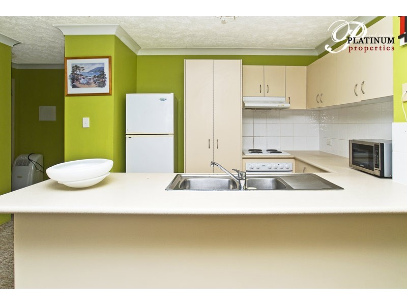 23/16-26 Waverley Street, Southport QLD 4215