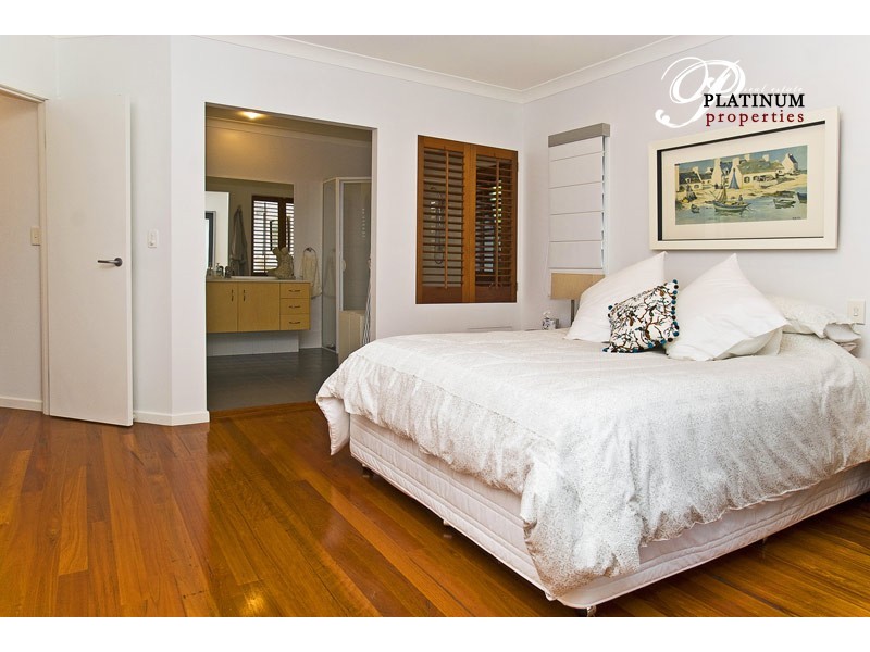 1/27 Norfolk Avenue, Surfers Paradise QLD 4217