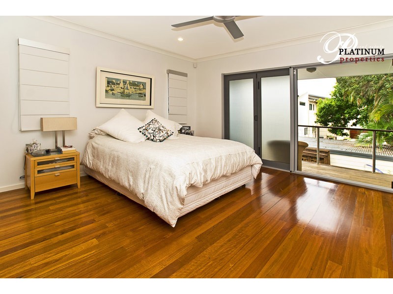 1/27 Norfolk Avenue, Surfers Paradise QLD 4217