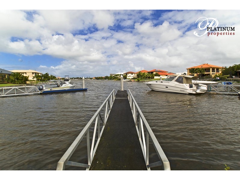 34 Calmwater Crescent, Monterey Keys QLD 4212