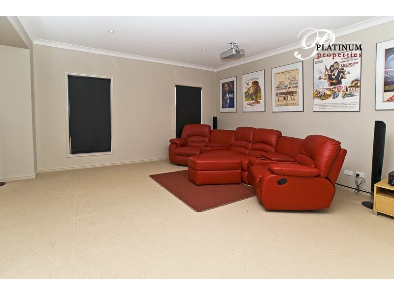 16 Abercrombie Crescent, Upper Coomera QLD 4209