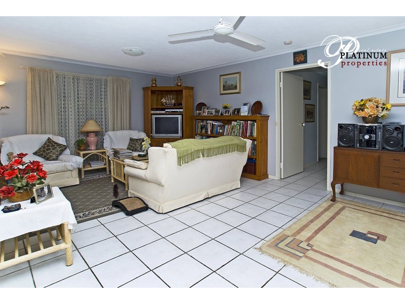 34 Careel Close, Helensvale QLD 4212