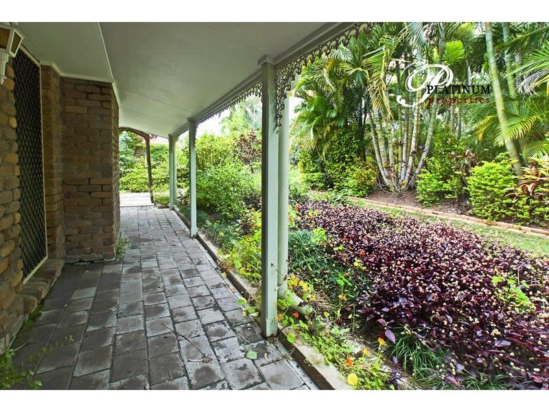 34 Careel Close, Helensvale QLD 4212
