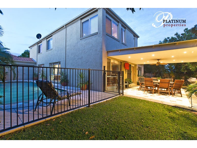 44 Crestwood Drive, Molendinar QLD 4214