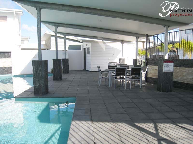 29 Valencia Boulevarde, Burleigh Waters QLD 4220