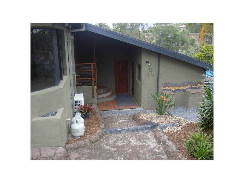147 Hinkler Drive, Worongary QLD 4213