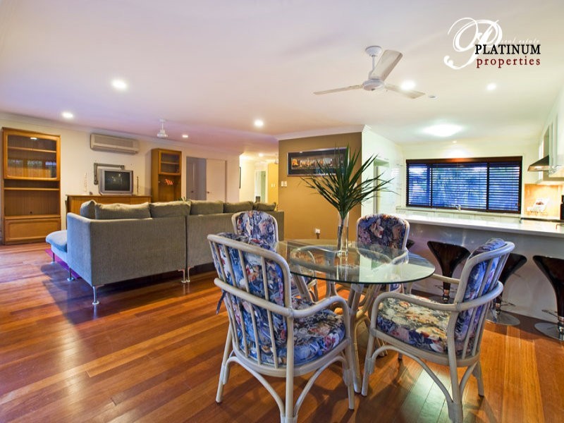 15 Mackay Close, Sorrento QLD 4217