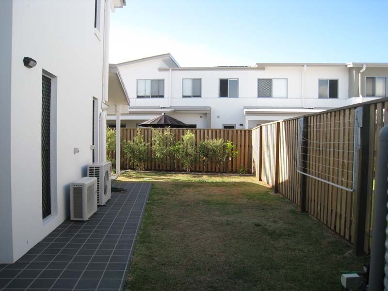 29 Valencia Blvd, Burleigh Waters QLD 4220