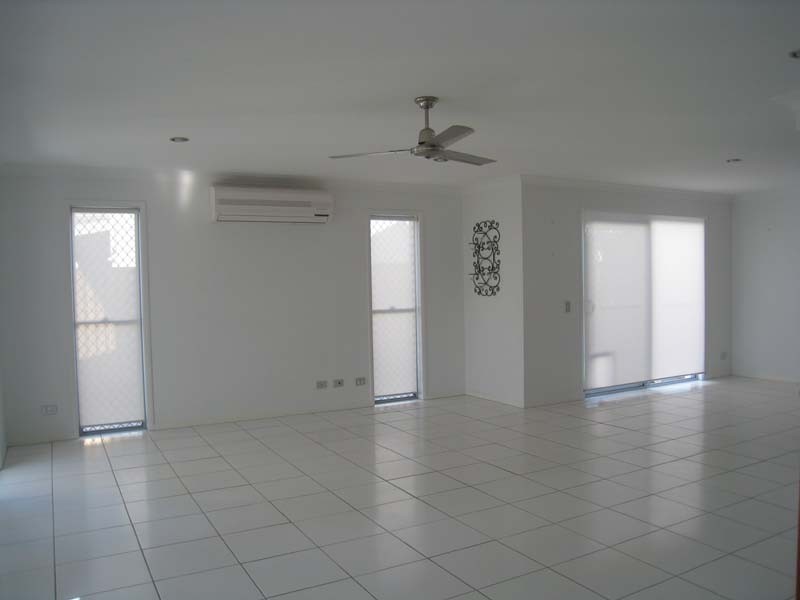 29 Valencia Blvd, Burleigh Waters QLD 4220