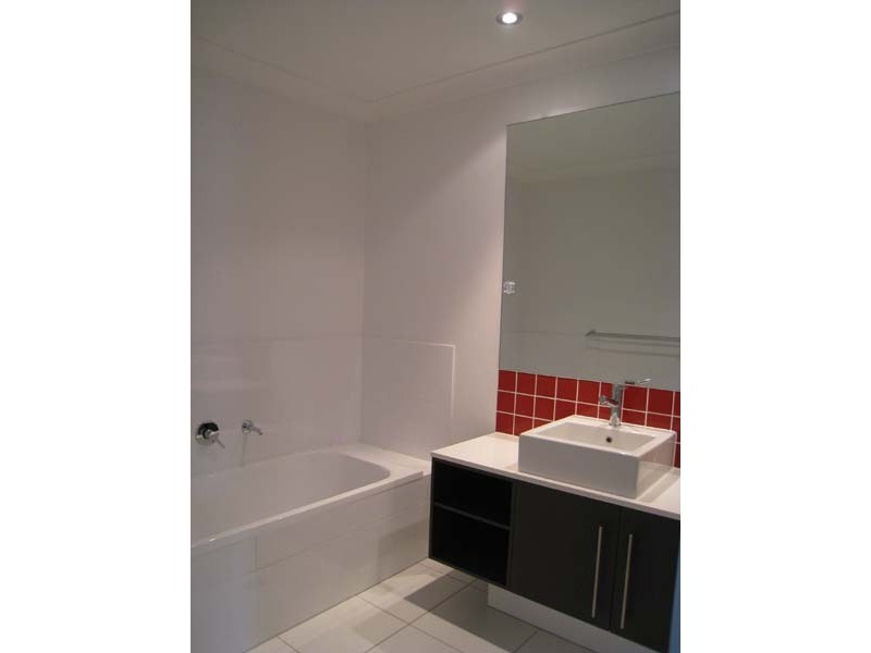 29 Valencia Blvd, Burleigh Waters QLD 4220