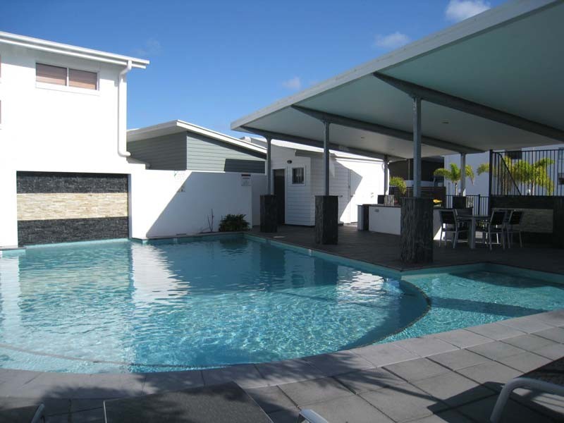 29 Valencia Blvd, Burleigh Waters QLD 4220