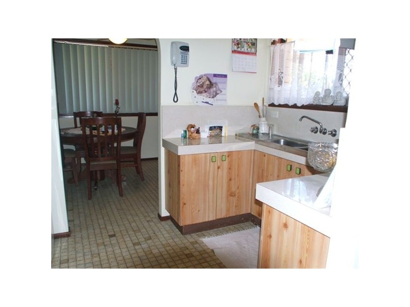 42 Pilliga Street, Southport QLD 4215
