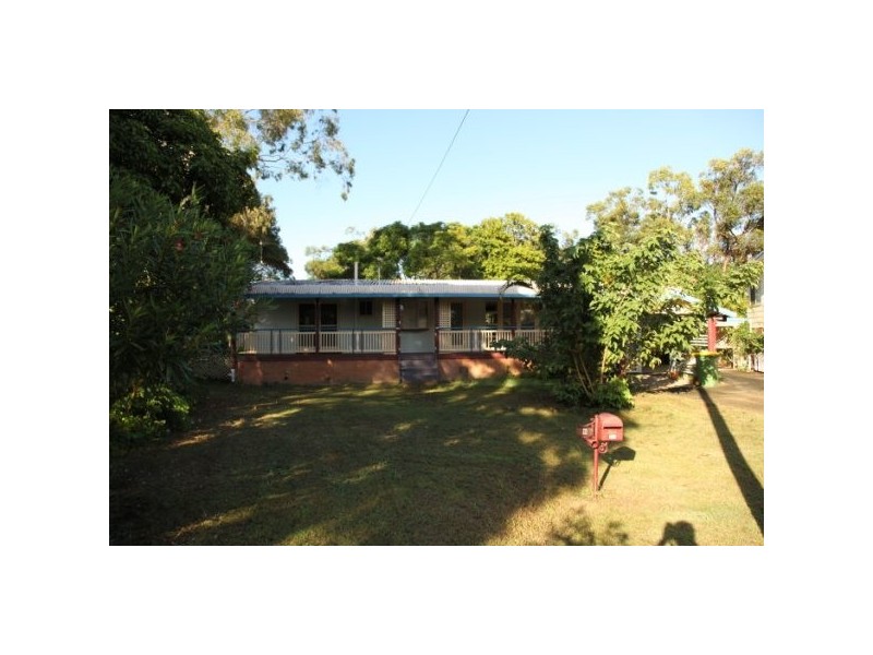 6 Deagon Drive, Runaway Bay QLD 4216