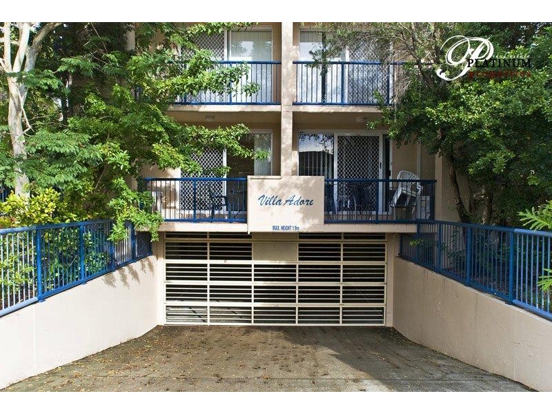 11/4 Adori St, Chevron Island QLD 4217