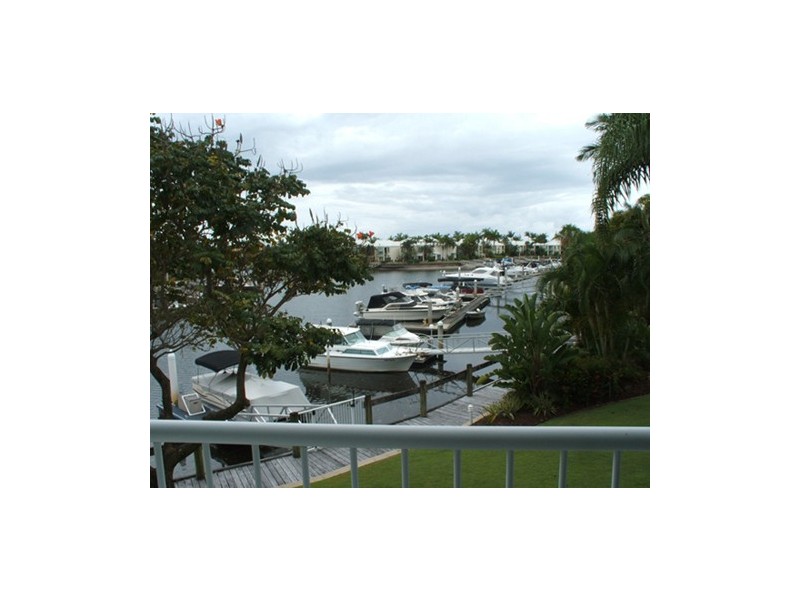 9/75 Morala Avenue, Runaway Bay QLD 4216