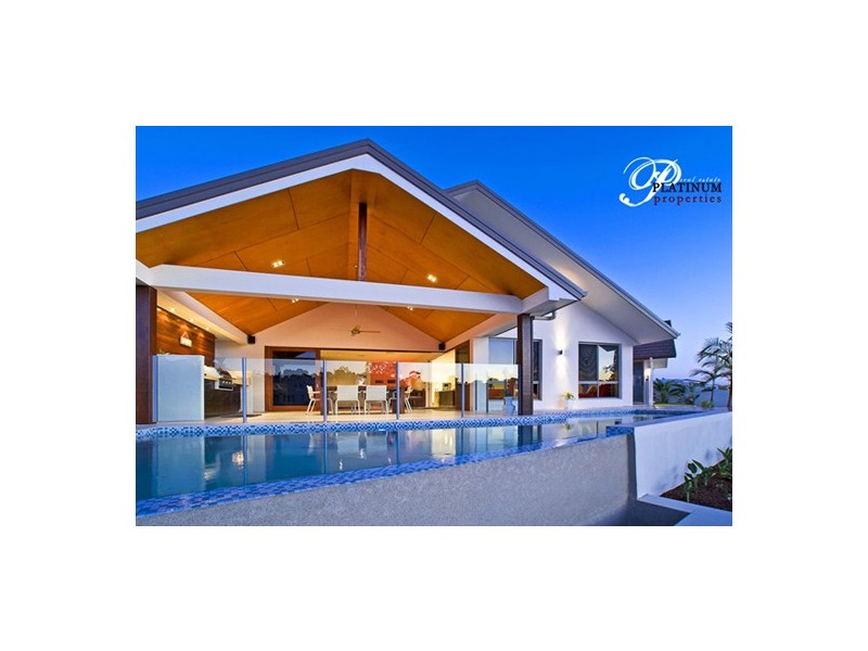 22 Middle Quay Drive, Biggera Waters QLD 4216