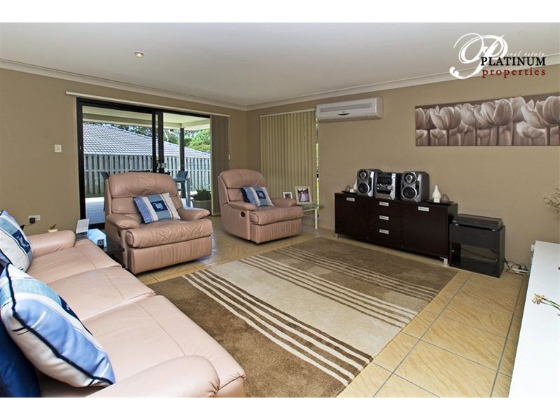 15 Marlee Jayne Close, Nerang QLD 4211