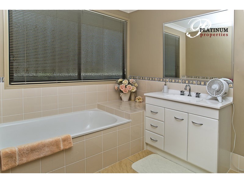 15 Marlee Jayne Close, Nerang QLD 4211