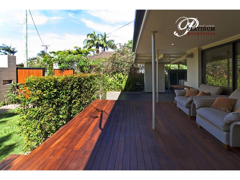 46 Clam Street, Runaway Bay QLD 4216