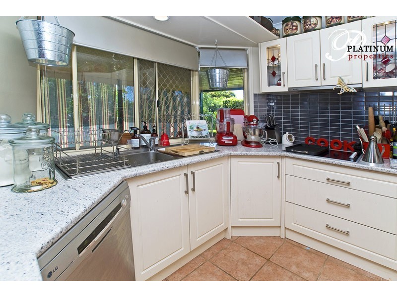 13 Virgil Court, Worongary QLD 4213