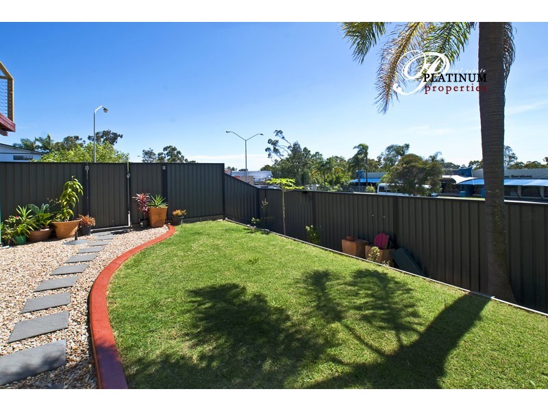 2 Koonan Ct, Ashmore QLD 4214