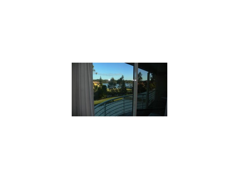 5380 Bay Hill Tce, Hope Island QLD 4212