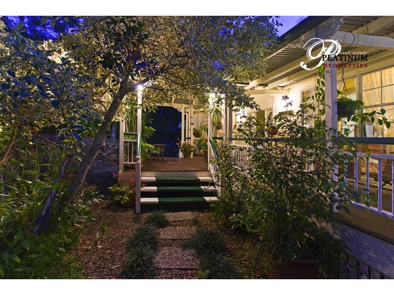 29 Padauk Ave, Nerang QLD 4211