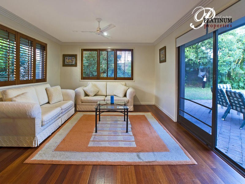 15 Mackay Close, Sorrento QLD 4217
