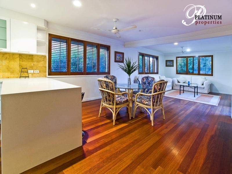 15 Mackay Close, Sorrento QLD 4217