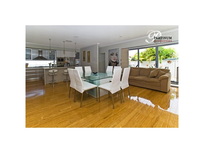 45 Costa Del Sol, Runaway Bay QLD 4216