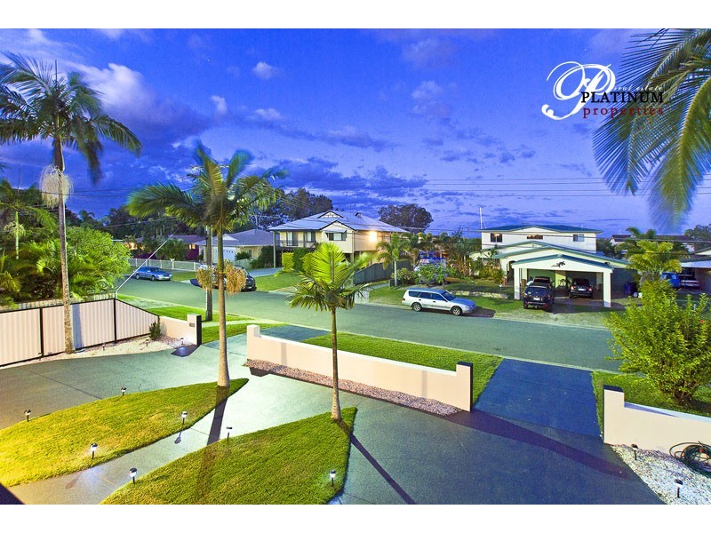 46 Coombe Ave, Hope Island QLD 4212