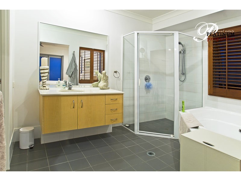 1/27 Norfolk Avenue, Surfers Paradise QLD 4217