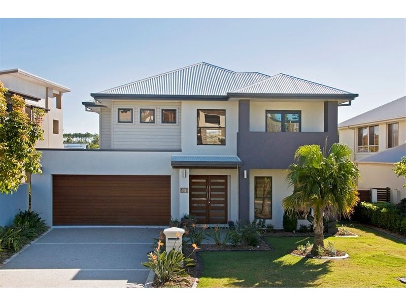 12 Buccaneer Way, Coomera Waters QLD 4209