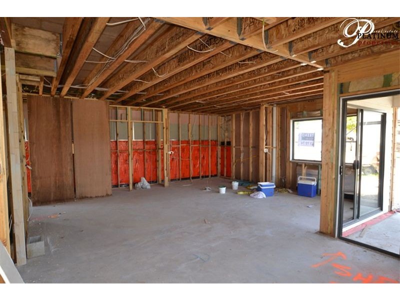 1 Kaplan Street, Oxenford QLD 4210