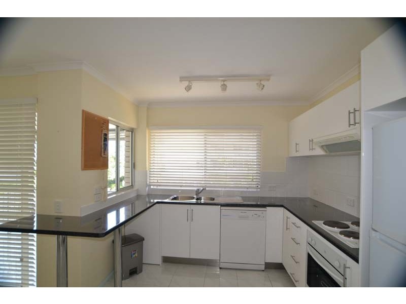 9/516 Marine Parade, Biggera Waters QLD 4216