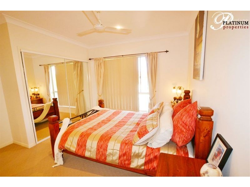 34 Blossom St, Pimpama QLD 4209