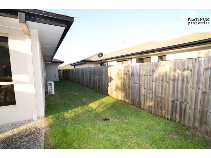 34 Blossom St, Pimpama QLD 4209