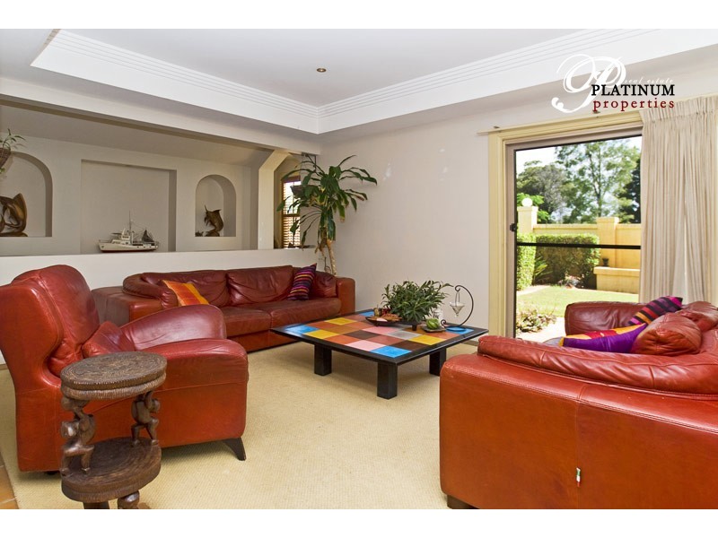 138 Paradise Parade, Paradise Point QLD 4216