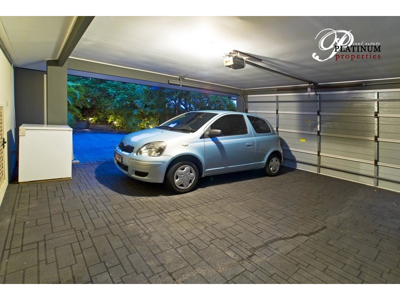 10a Tweed Street, Southport QLD 4215