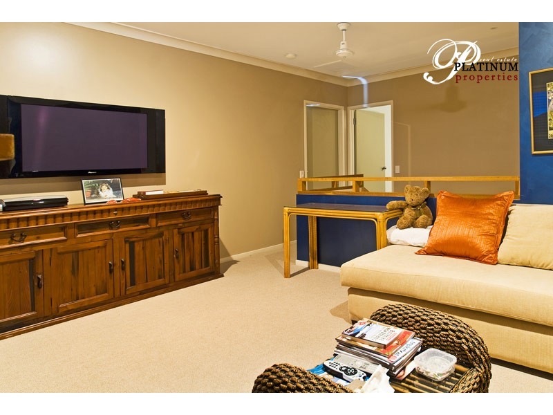 10a Tweed Street, Southport QLD 4215