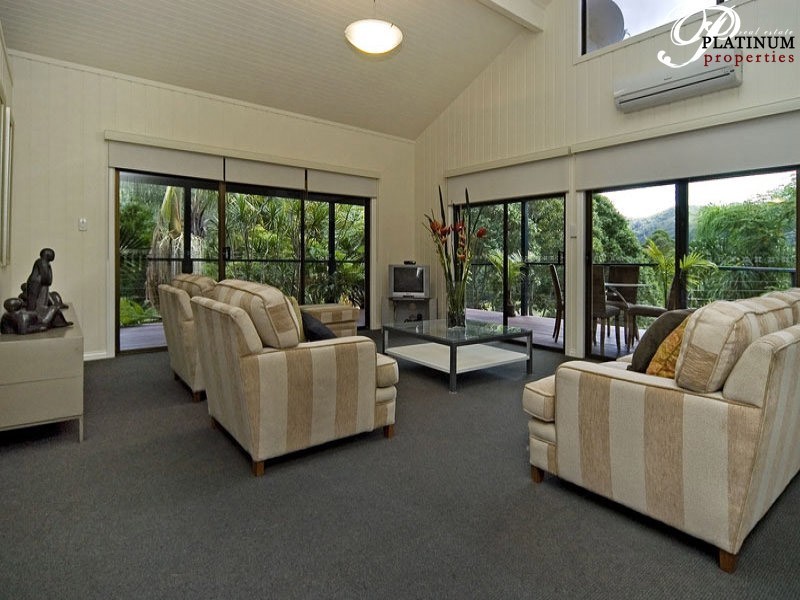 120 Lanes Road, Wongawallan QLD 4210