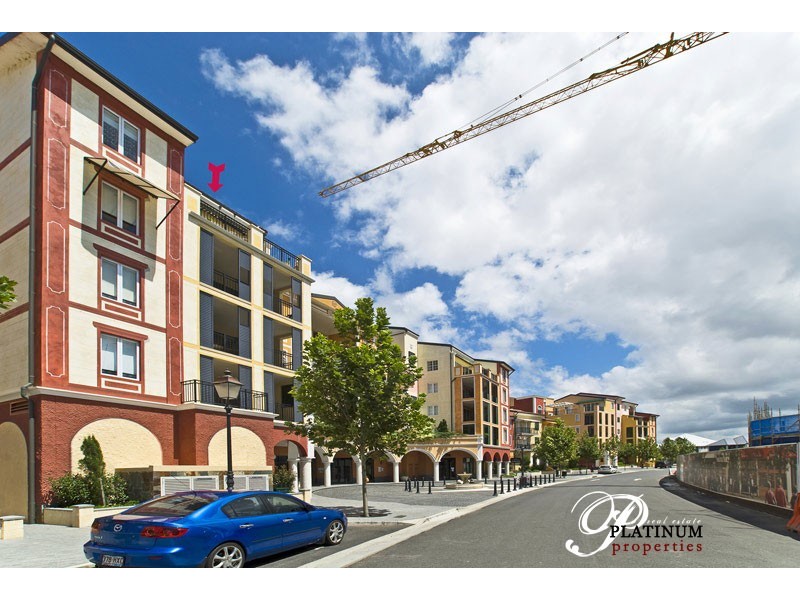 3202/3030 The Boulevarde, Carrara QLD 4211