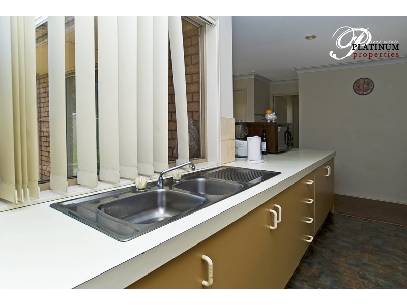 80 Chisholm Road, Carrara QLD 4211