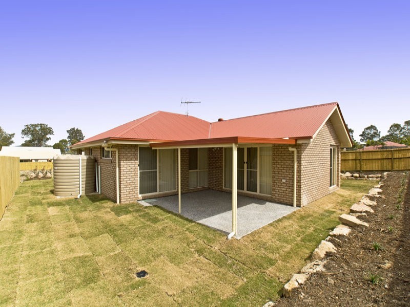 13 Rebecca Circuit, Eagleby QLD 4207