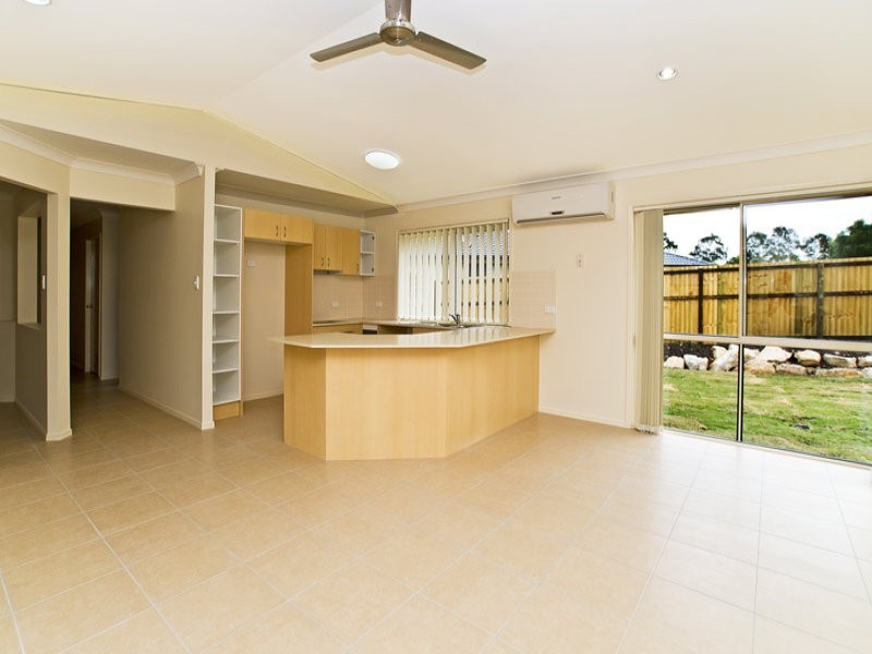 13 Rebecca Circuit, Eagleby QLD 4207