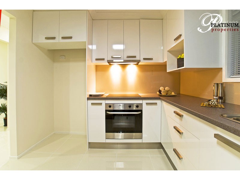 35 Clam Street, Runaway Bay QLD 4216