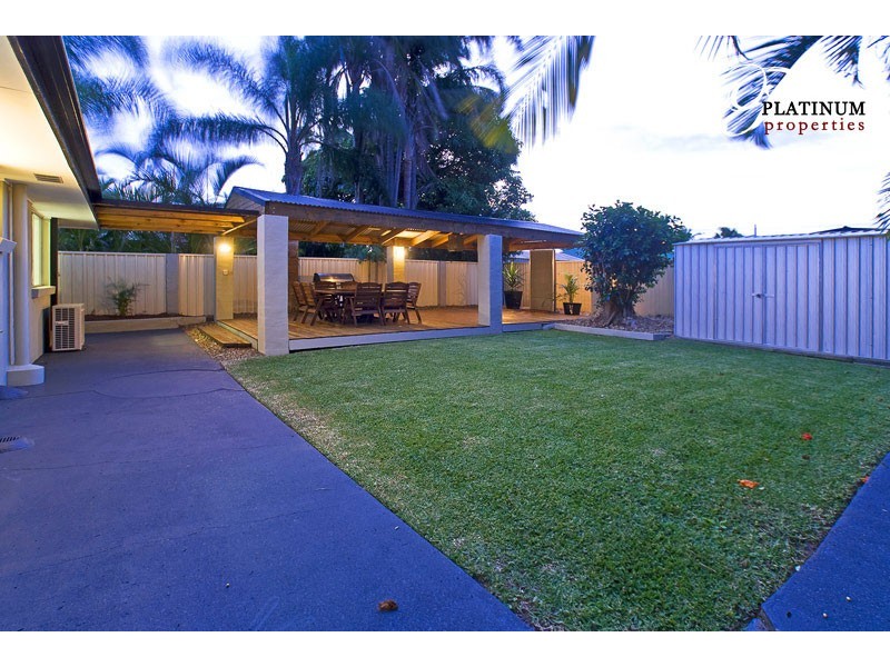 35 Clam Street, Runaway Bay QLD 4216