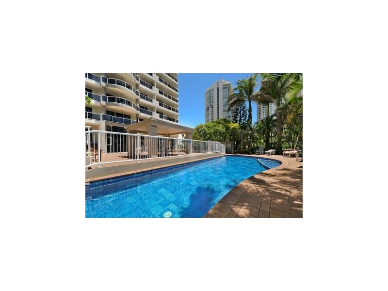 1 Hughes Avenue, Main Beach QLD 4217