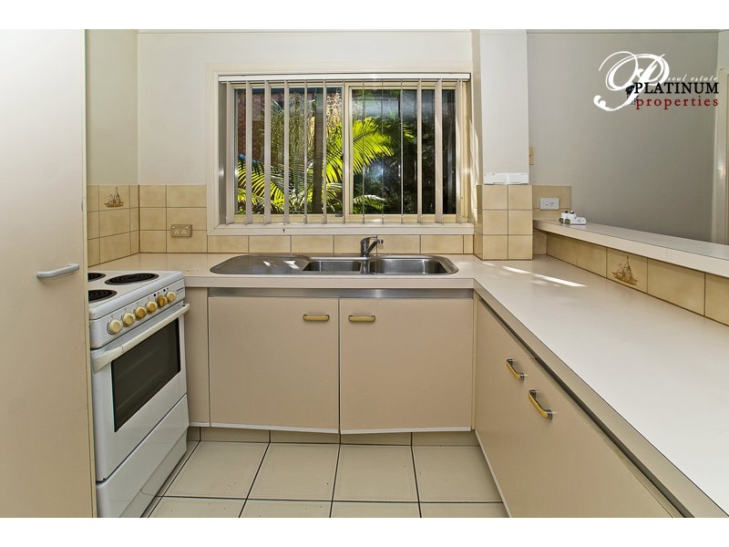 3/12 Madang Crescent, Runaway Bay QLD 4216