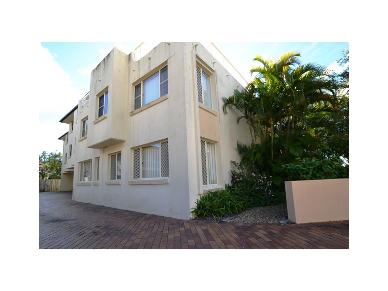 3/12 Madang Crescent, Runaway Bay QLD 4216